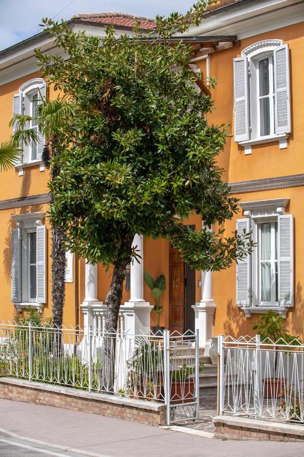 Villa Liberty Urbino Exterior foto